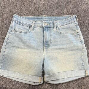 Old Navy Women's Denim Shorts in Light Blue